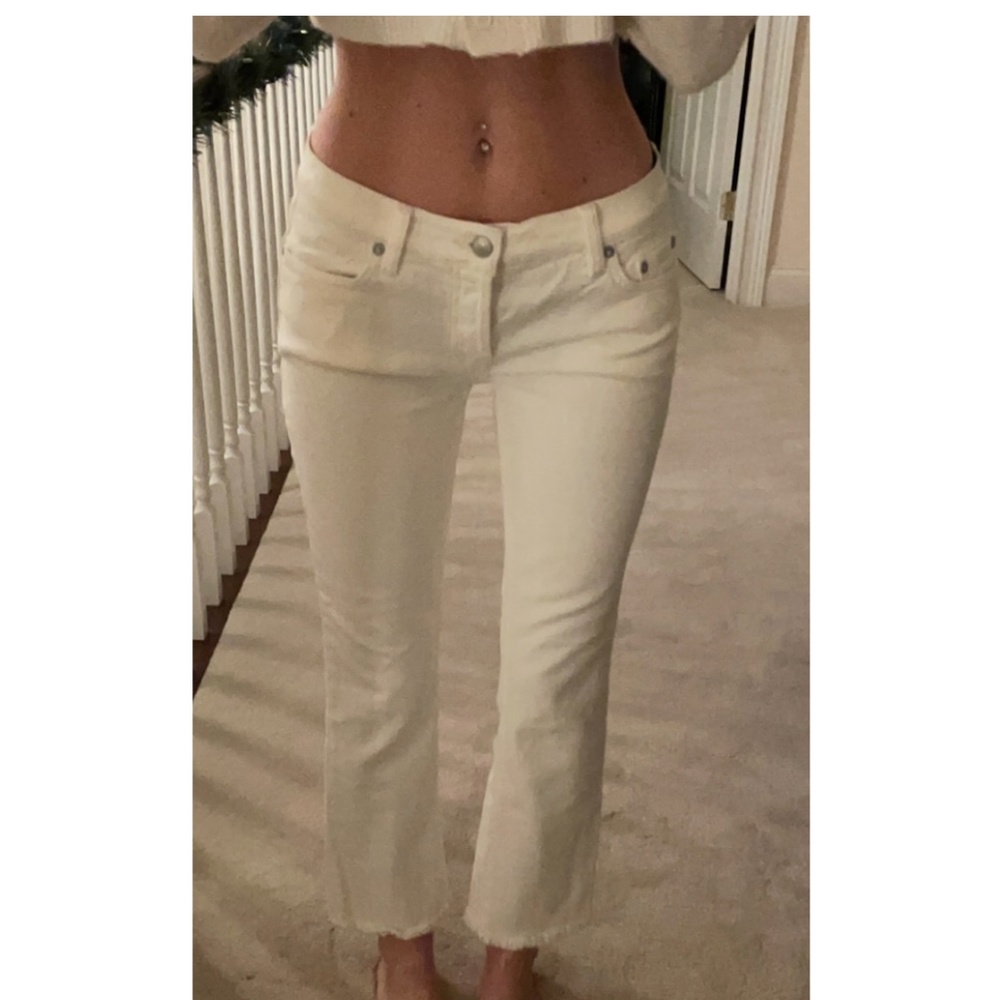 Free People Straight Leg Frayed Hem Low-Rise Jeans Size 26